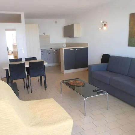 Appt 2 Pieces 52m² + Loggia 7m² Ref 4023