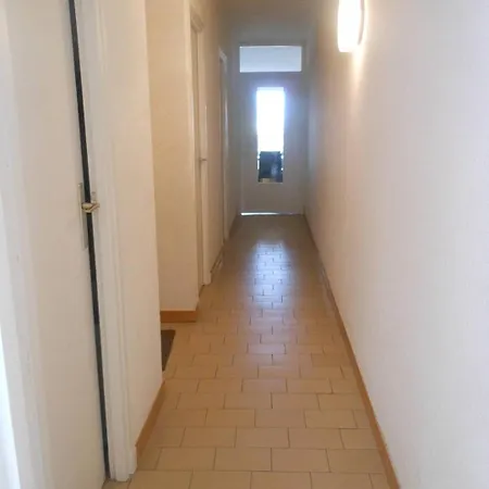 Lejlighed Appt 2 Pieces 52m² + Loggia 7m² Ref 4023