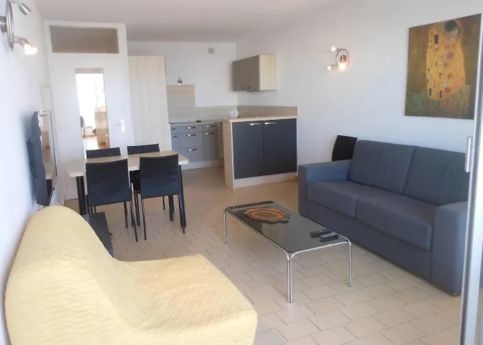 Appt 2 Pieces 52m² + Loggia 7m² Ref 4023