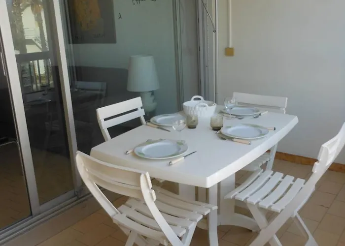 Appt 2 Pieces 52m² + Loggia 7m² Ref 4023